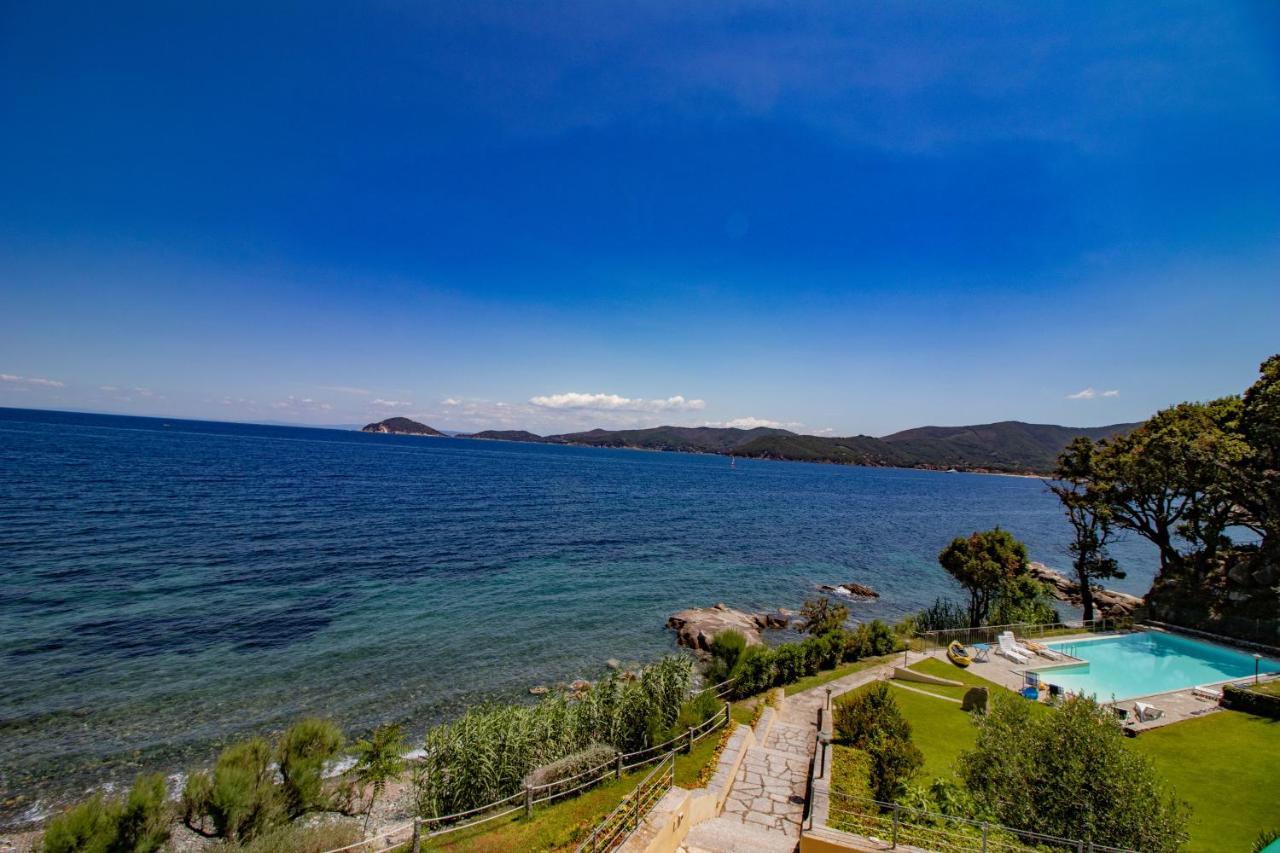 Villa Le Sprizze A Bordo Del Mare - Goelba Marciana Marina  Exterior foto